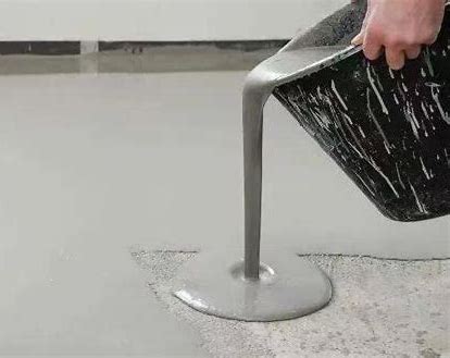 天然α石膏厚層自流平應用